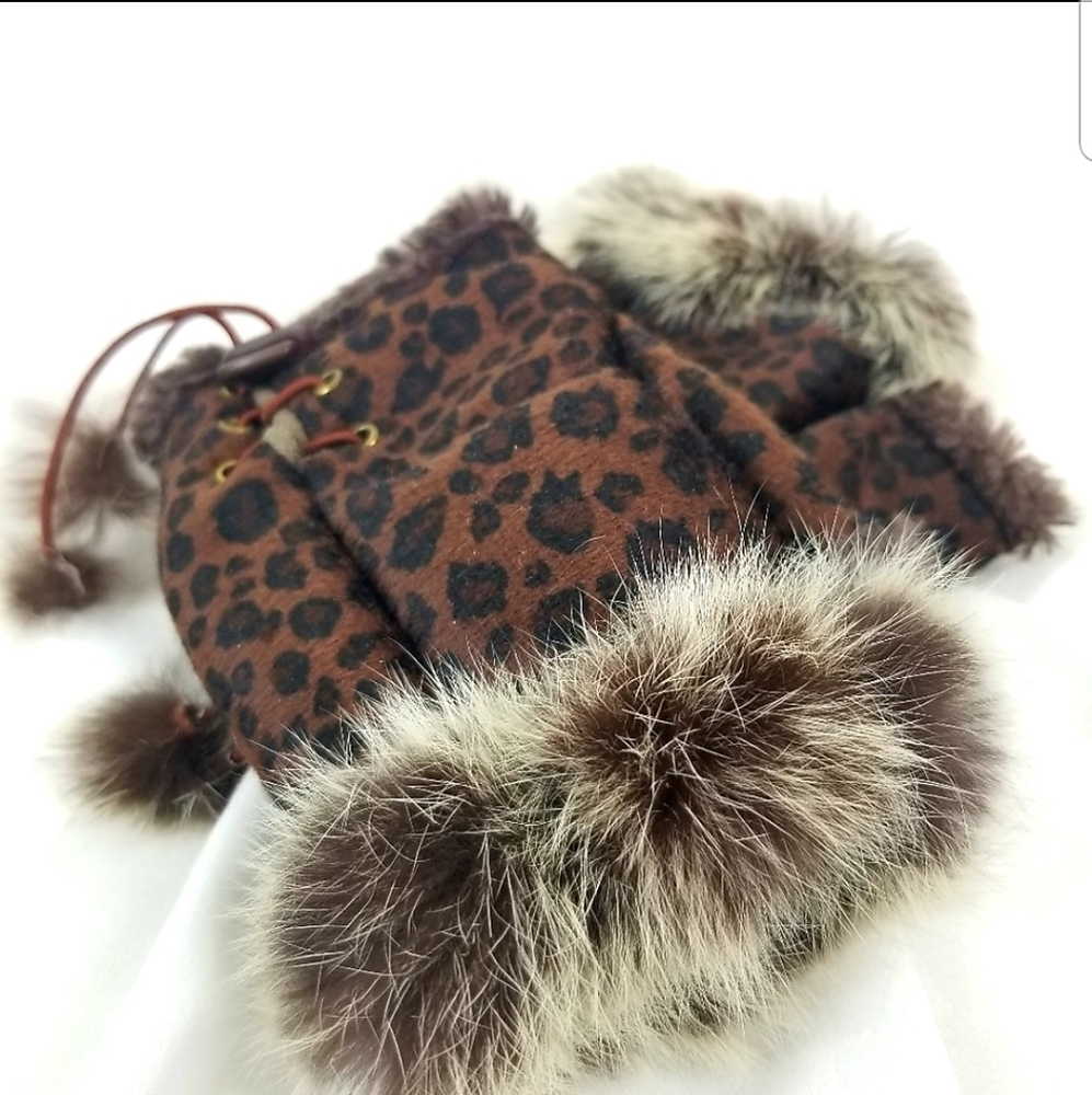 Gloves Fingerless - NWOT